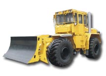 Универсальный колесный бульдозер К-702МБА-01-БКУ Универсальный колесный бульдозер К-702МБА-01-БКУ