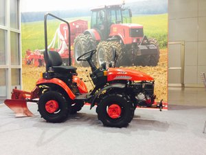 Изображение 1, БЕЛАРУС-152Н Трактор БЕЛАРУС-152Н дв.HONDA малогабаритный САЗ