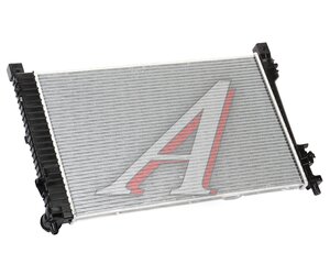 Изображение 1, 33111001 Радиатор MERCEDES C (W203) охлаждения двигателя SAKURA