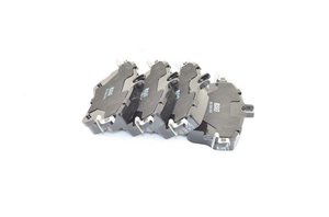 Изображение 2, BSG60200053 Колодки тормозные MERCEDES A (W176) (12-18) передние (4шт.) BSG