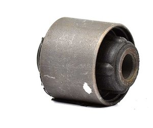 Изображение 2, BSG30700261 Сайлентблок FORD Mondeo (93-00) рычага подвески задней BSG