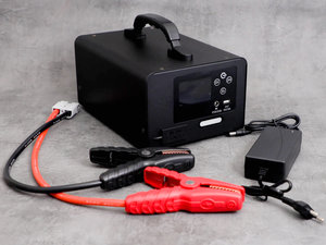 Изображение 1, V8 Устройство пусковое 12-15.5/24V 3000A 56000мА/ч (power bank) RGD