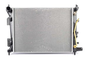Изображение 2, BSG40520030 Радиатор HYUNDAI Solaris (10-) KIA Rio (11-) АКПП BSG